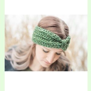 NWT Warm Boho Tan And Silver Sparkly Crocheted Winter Headband